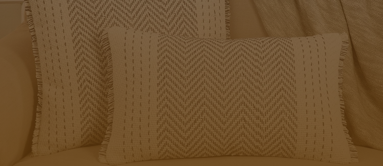 Throw pillows kanthausa